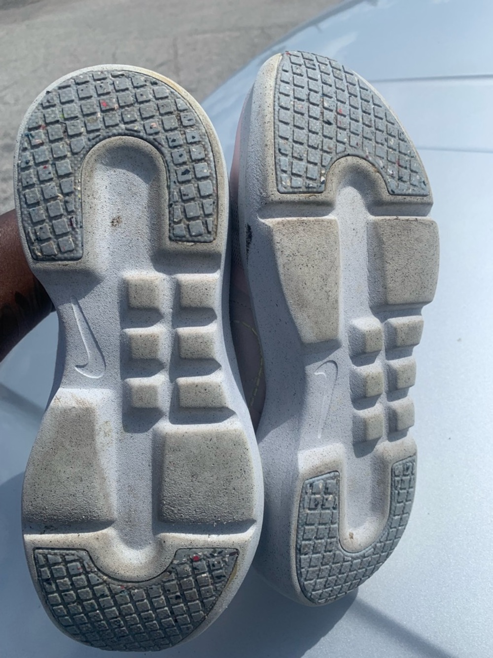 Nike men White and Pink Sneaker Soles